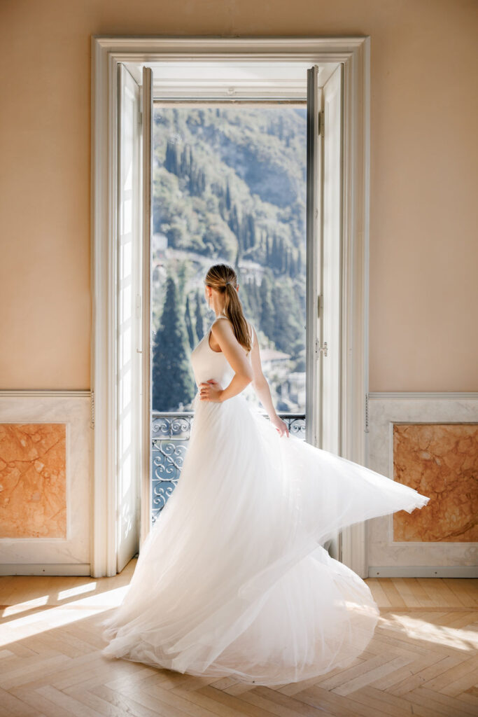 Hochzeitslocations am Comer See: 10 Luxus-Villen & Luxushotels mit direktem Seeblick am Comer See 29 Hocheitlocation am Comer See - Heirat in Italien, Julia von Illumina Weddings