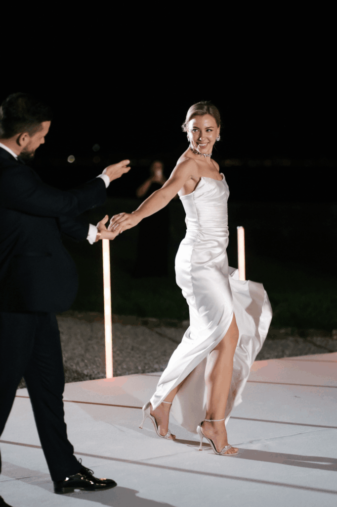 Heiraten am Gardasee, Italien - Alle Infos, Kosten & Hochzeitslocations 28 Italienische Luxushochzeit am Comer See erleben. Hochzeitsplanung mit Julia Weiß von Illumina Weddings.
